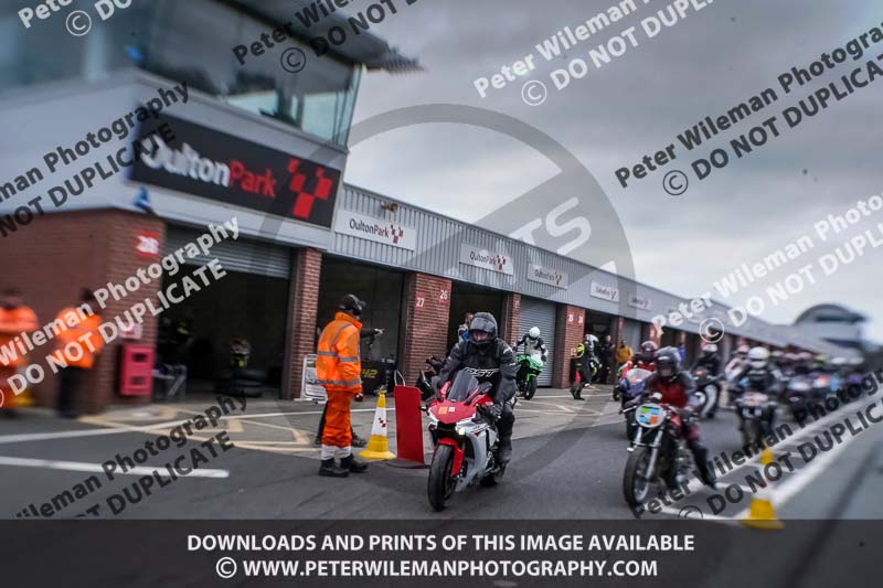 anglesey;brands hatch;cadwell park;croft;donington park;enduro digital images;event digital images;eventdigitalimages;mallory;no limits;oulton park;peter wileman photography;racing digital images;silverstone;snetterton;trackday digital images;trackday photos;vmcc banbury run;welsh 2 day enduro